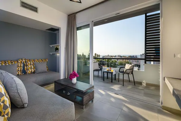 Living area opening onto the balcony with partial sea view, Solar Partial Sea View Apartment